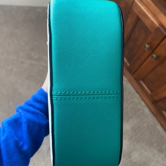 Green, cream and black kate spade crossbody - Picture 2 of 3